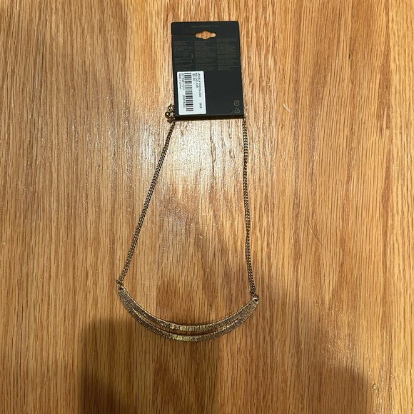 Necklace - Picture 3 of 3